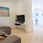 B&k Apartman Tisno